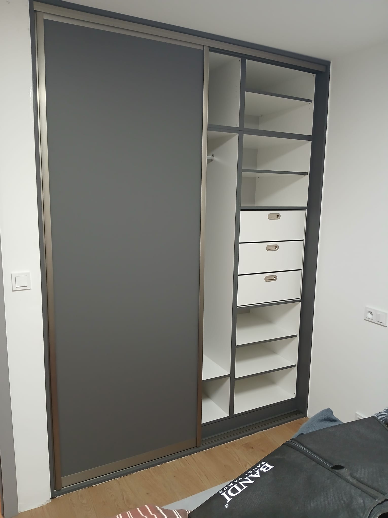 Vladimír Březnovský při práci